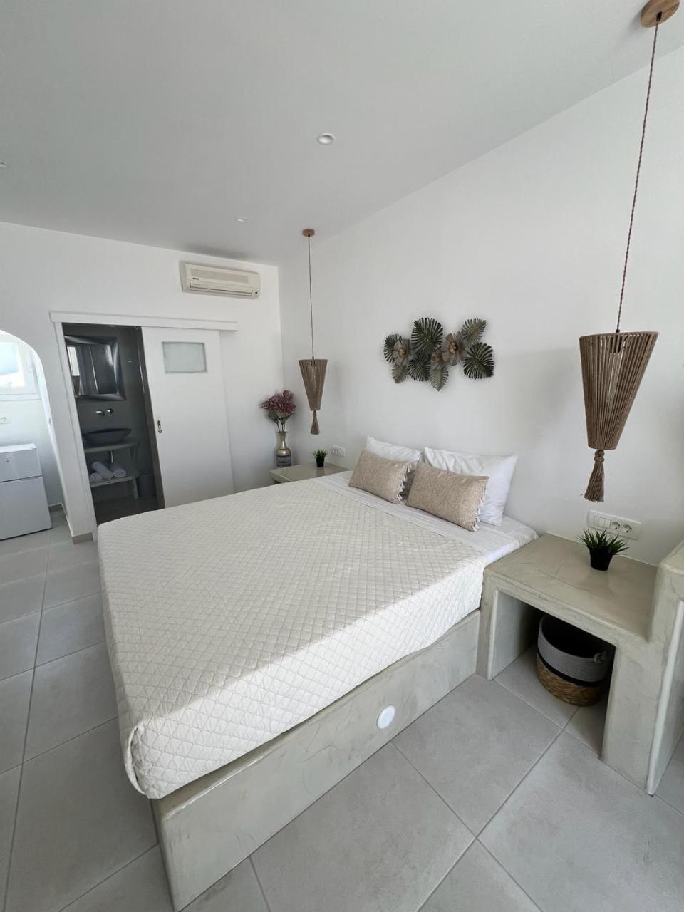 Vinas Place City Center Fira  Exterior foto